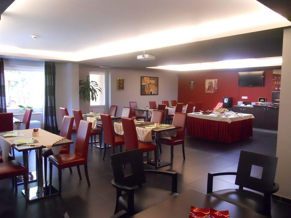 Apparthotel Belle Vue Ла-Лувьер Экстерьер фото